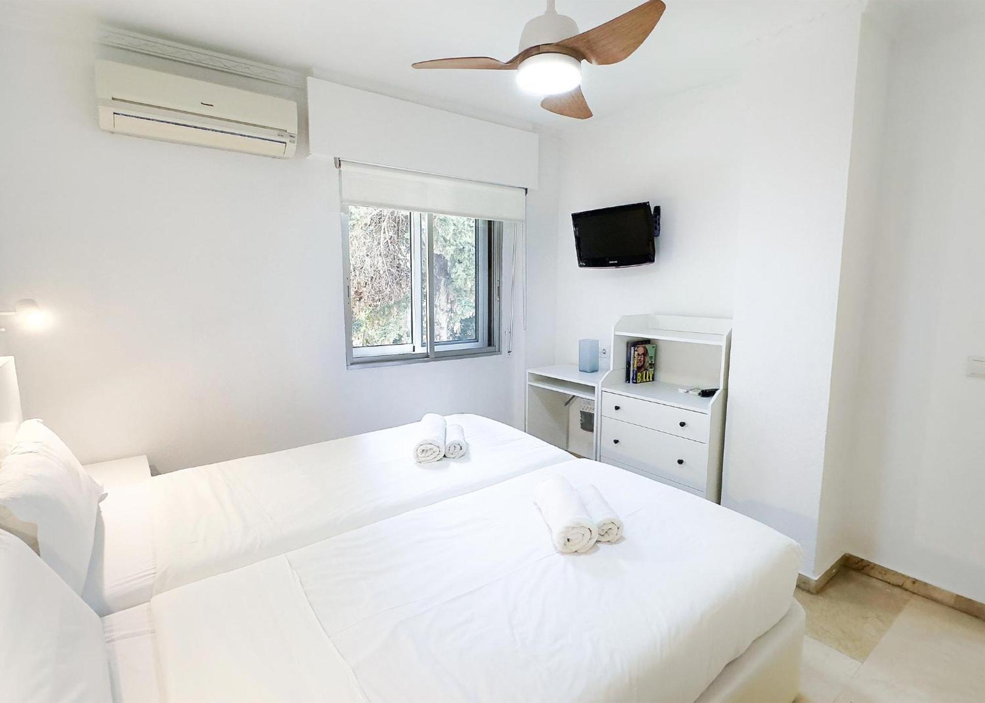 1 Bedroom Apartment Second Line Beach- Parque Marbella Building Eksteriør bilde